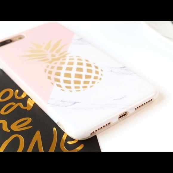LAST CHANCE! Pineapple iPhone 8 Rubber Case - Picture 2 of 4
